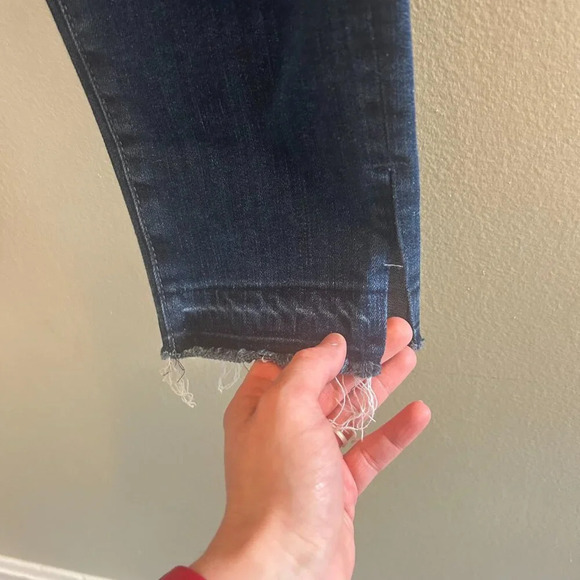 AG The Stevie Mid Rise Slim Straight Capri Jeans Size 27 Medium Wash - Picture 4 of 9